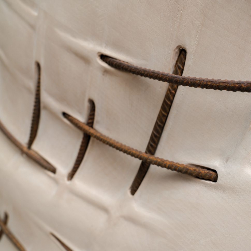 - Echo (detail) 74 x 80 x 10 cm linden wood, reinforcing bars 2015