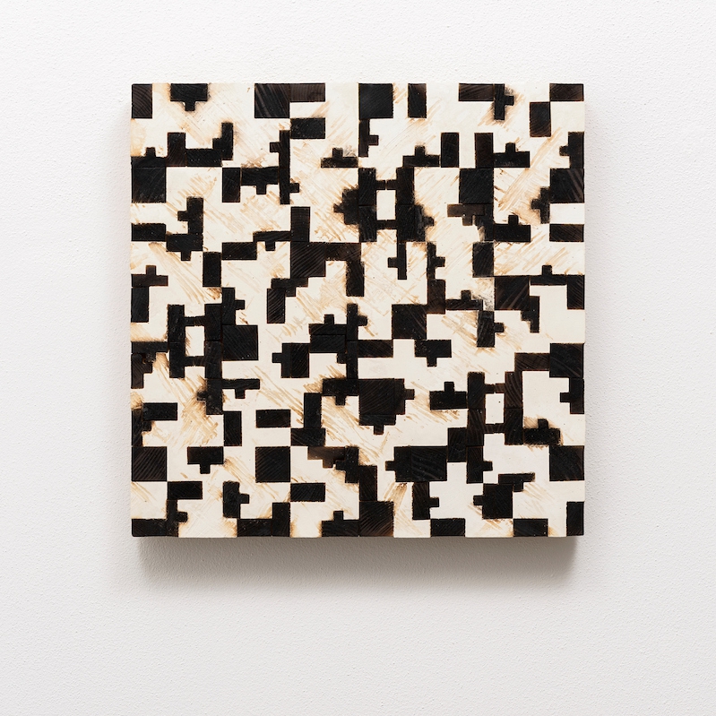 Flavio Senoner - Untitled_43_2015_burned_wood_plaster_40x40x5cm
