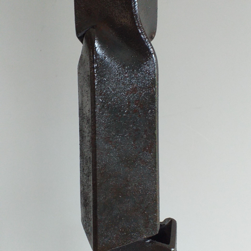 Bruno Vallazza - Bruno Vallazza_Stele_h95x21x22 cm_iron